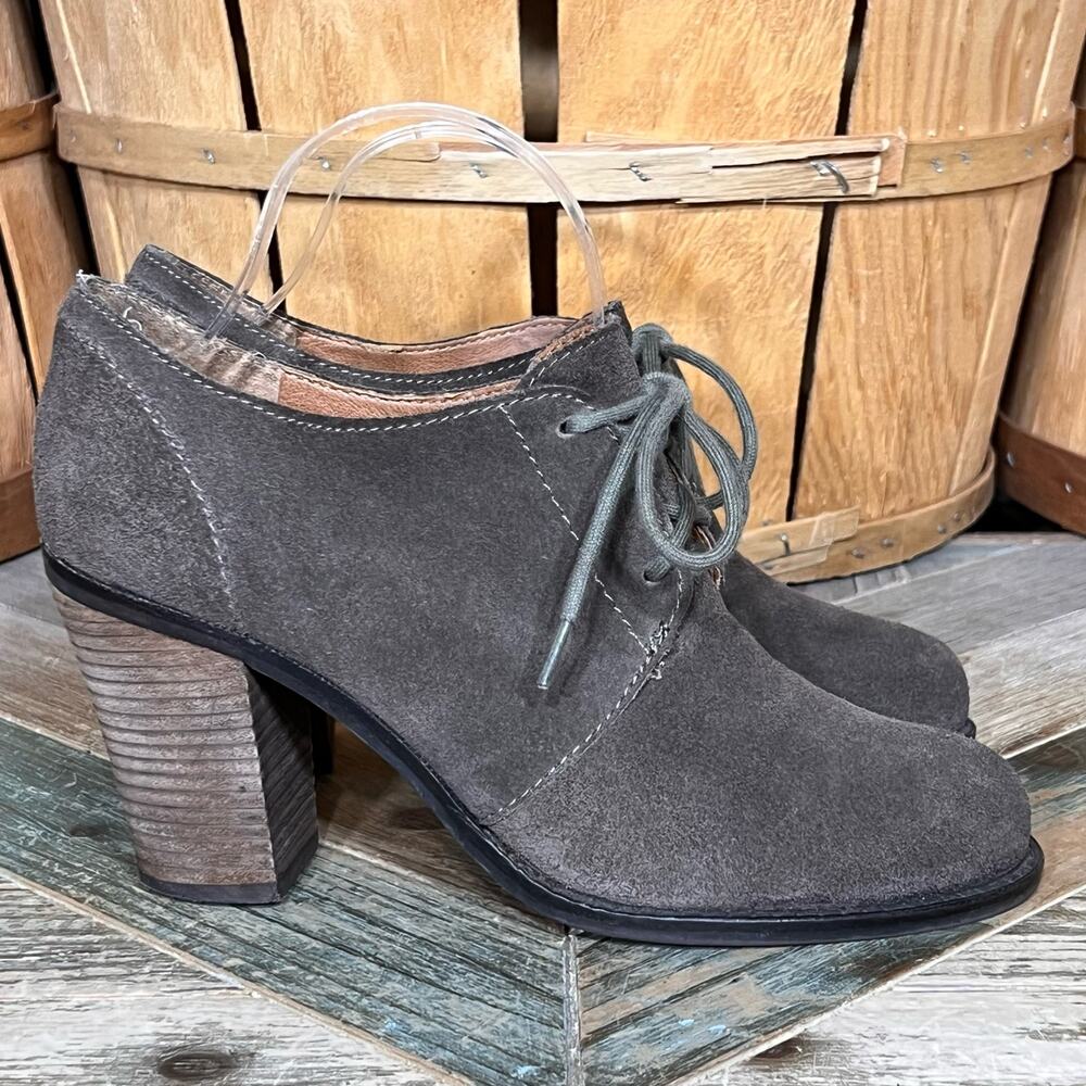 Lucky Brand Mystique Olive Green Suede Lace-Up Oxford Ankle Booties Women Size 8